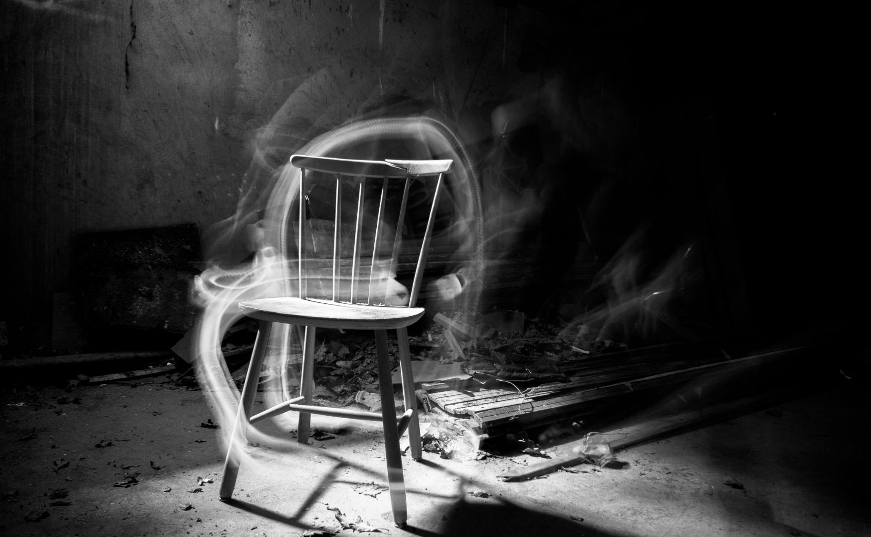 lanetli ev korku evi